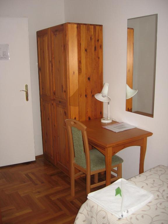 Mater Salvatoris House Godollo Quarto foto
