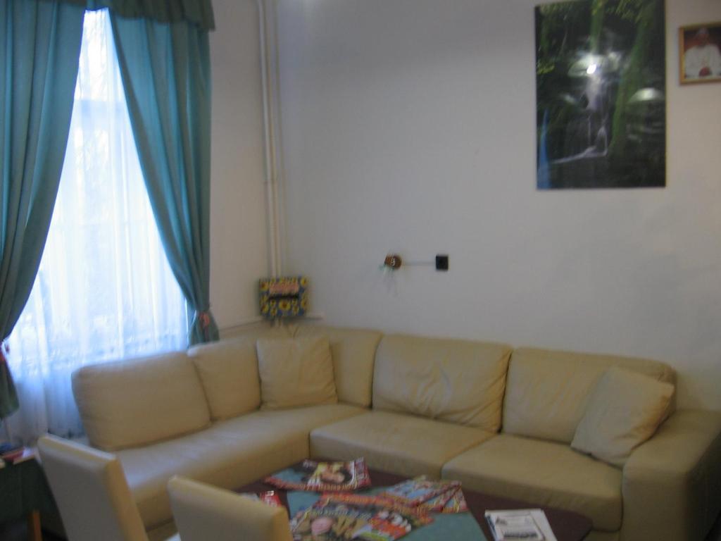 Mater Salvatoris House Godollo Exterior foto